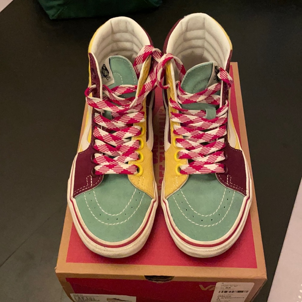 Vans Sk8-Hi women's 6